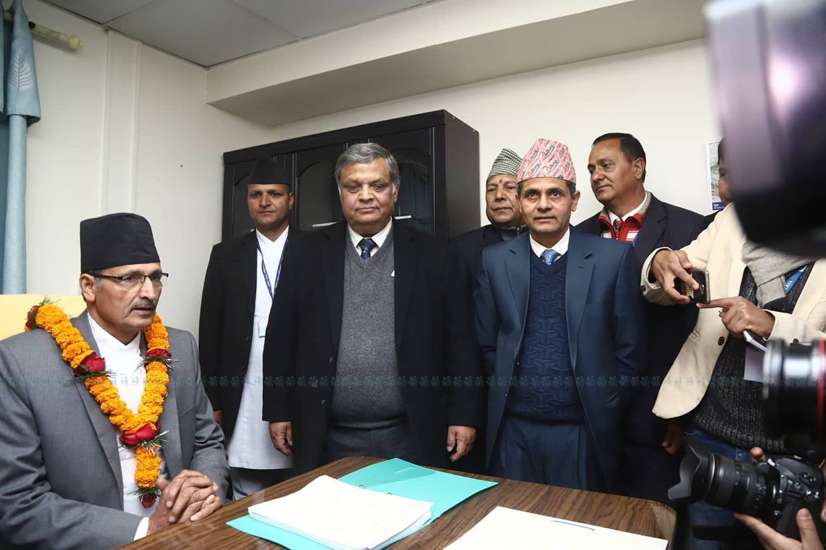 https://raracms.setopati.com/uploads/shares/2020/sujita/daura suruwal/ag (1).jpg